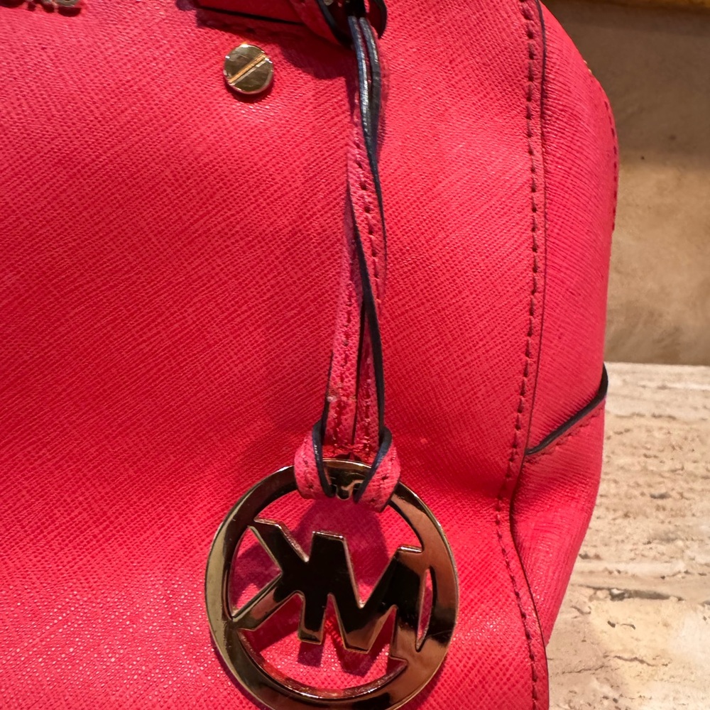 SOLD DO NOT BUY Michael Kors Salmon Satchel Bag - Picture 2 of 14